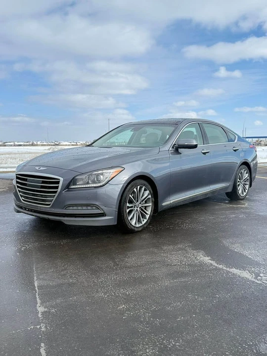2015 Hyundai Genesis - Image 2 of 14