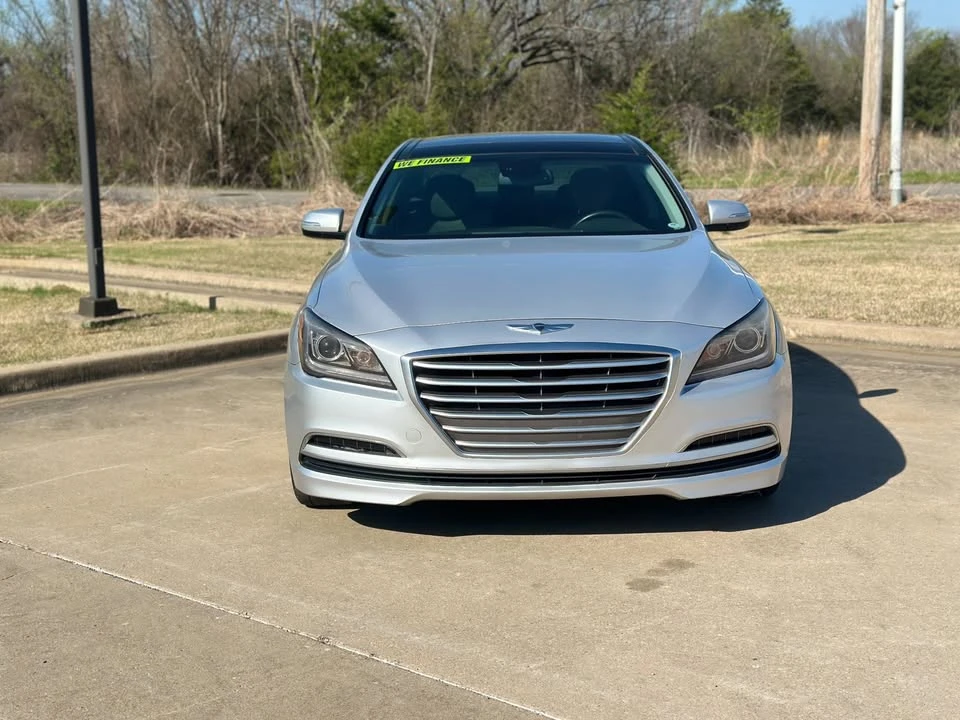 2015 Hyundai Genesis - Image 4 of 15