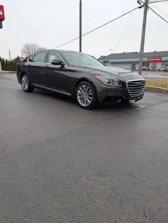 2015 Hyundai Genesis - Image 7 of 12