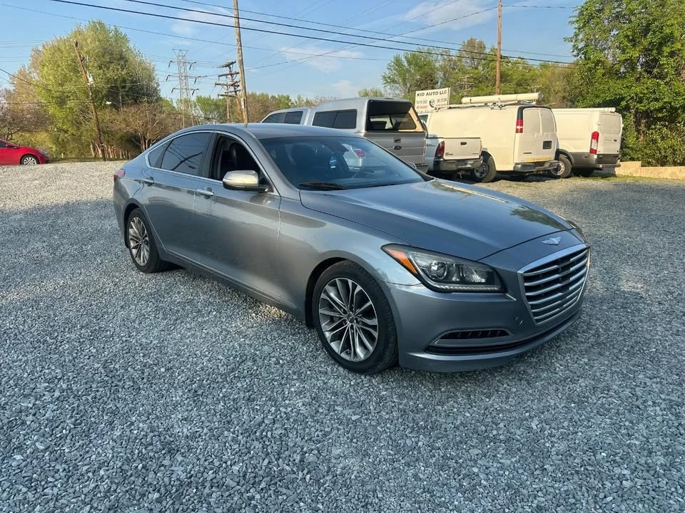 2015 Hyundai Genesis - Image 6 of 10