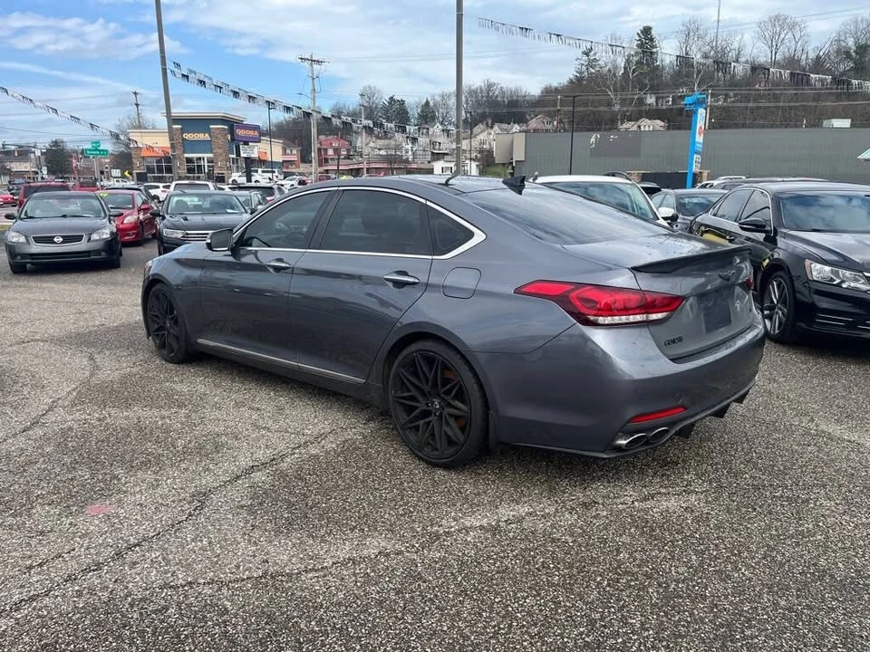 2015 Hyundai Genesis - Image 5 of 15