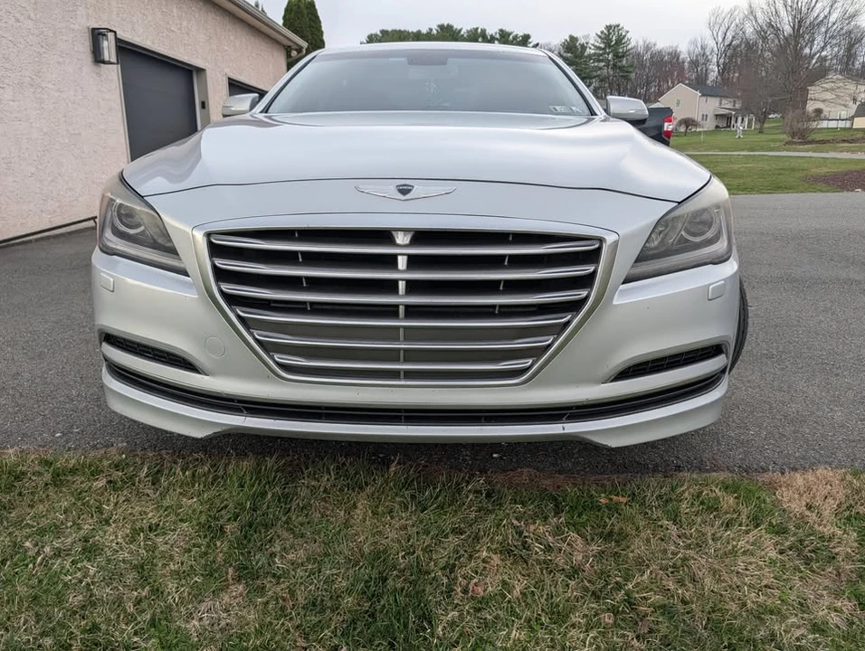 2015 Hyundai Genesis - Image 2 of 6