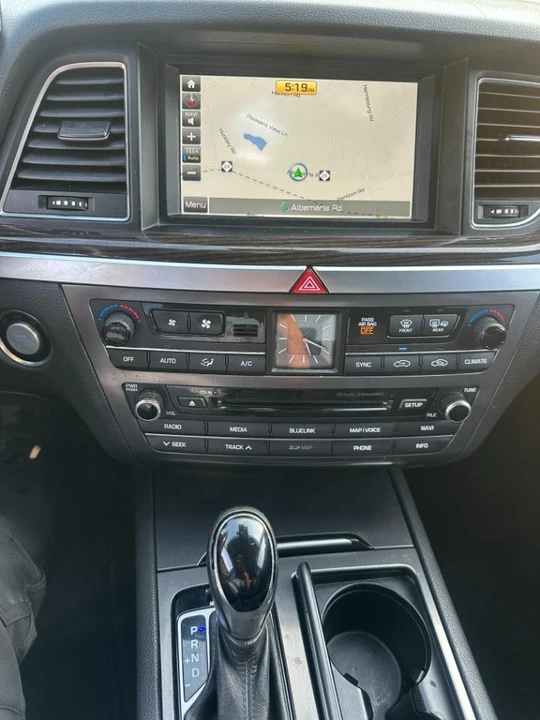 2015 Hyundai Genesis - Image 10 of 10
