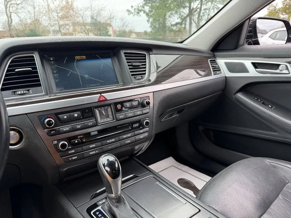 2015 Hyundai Genesis - Image 20 of 20