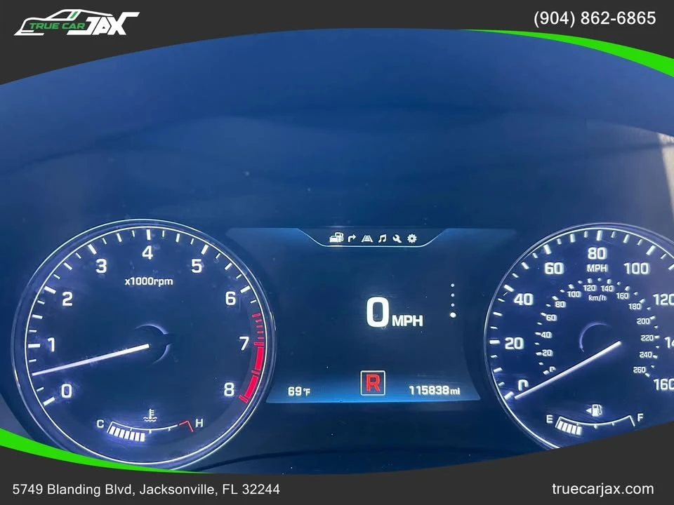 2015 Hyundai Genesis - Image 11 of 20