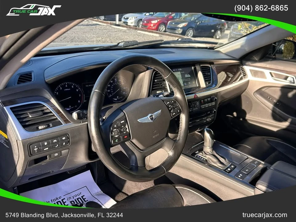 2015 Hyundai Genesis - Image 9 of 20