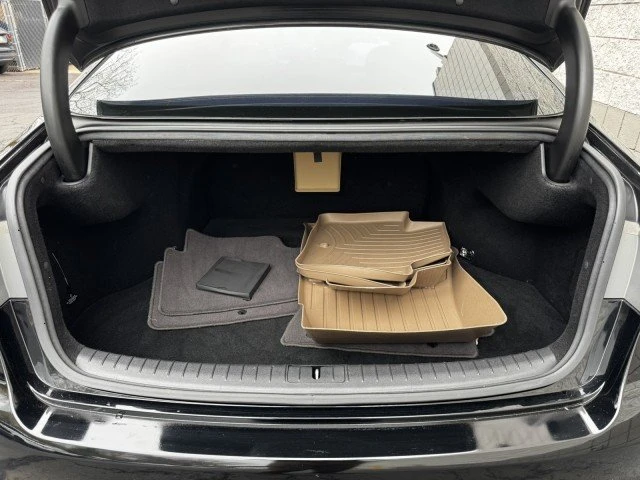 2015 Hyundai Genesis - Image 9 of 20