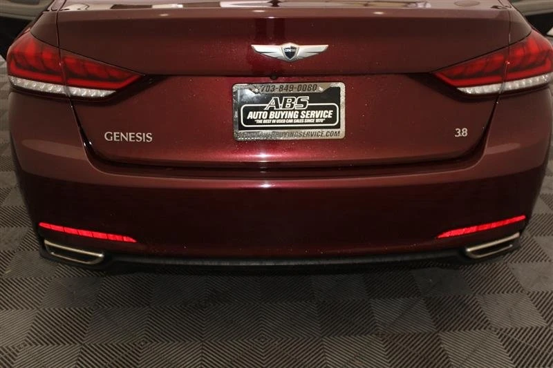 2015 Hyundai Genesis - Image 20 of 20