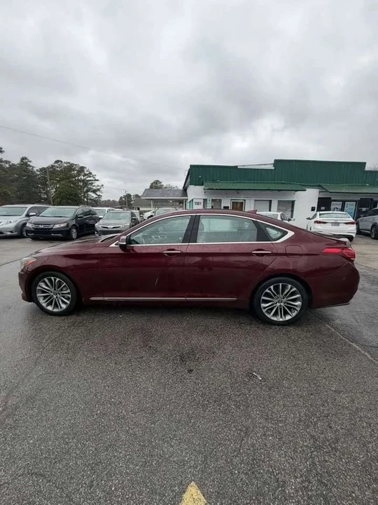 2015 Hyundai Genesis - Image 4 of 17