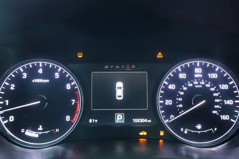 2015 Hyundai Genesis - Image 15 of 15