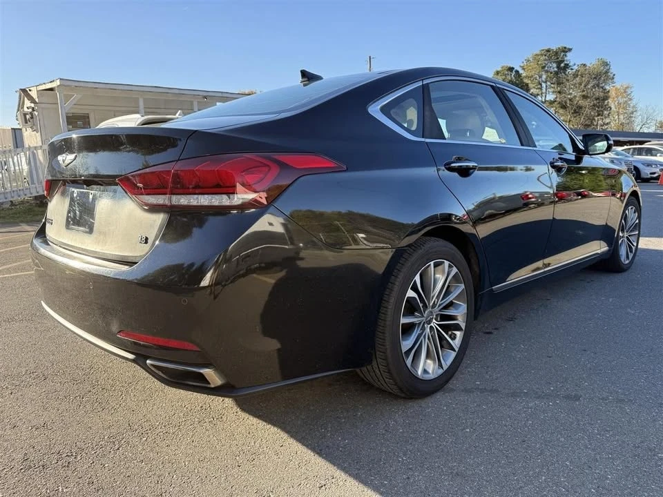 2015 Hyundai Genesis - Image 6 of 20