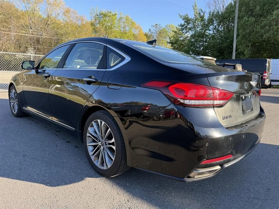 2015 Hyundai Genesis - Image 7 of 20
