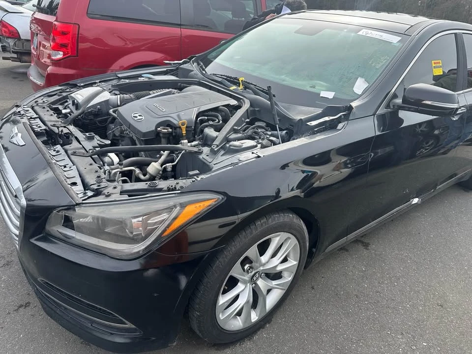 2015 Hyundai Genesis - Image 2 of 6