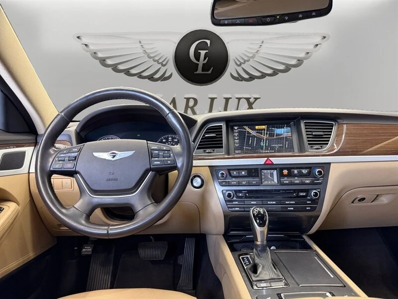 2015 Hyundai Genesis - Image 10 of 20