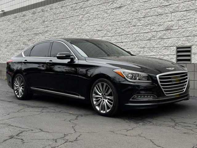 2015 Hyundai Genesis - Image 18 of 20