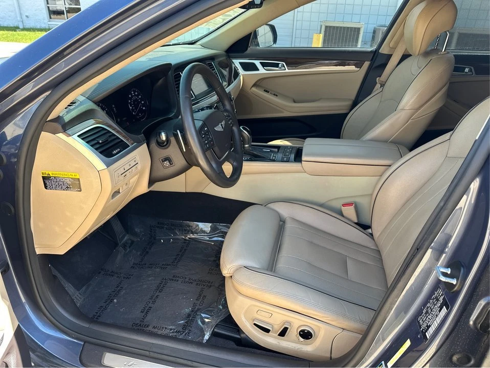 2015 Hyundai Genesis - Image 9 of 20