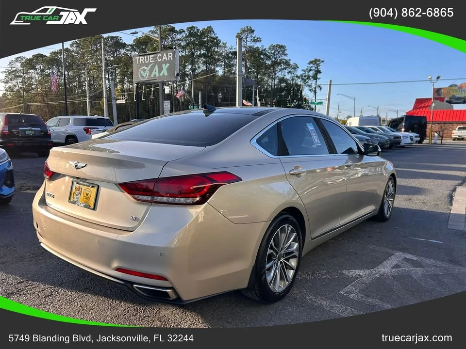 2015 Hyundai Genesis - Image 7 of 20