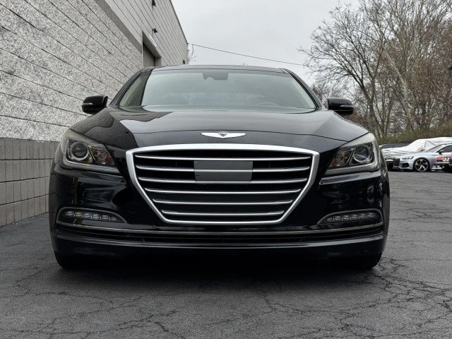 2015 Hyundai Genesis - Image 11 of 20