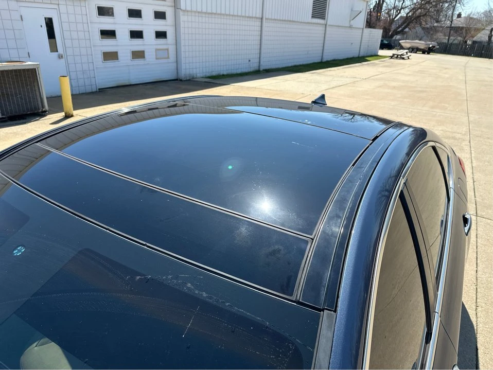 2015 Hyundai Genesis - Image 12 of 20