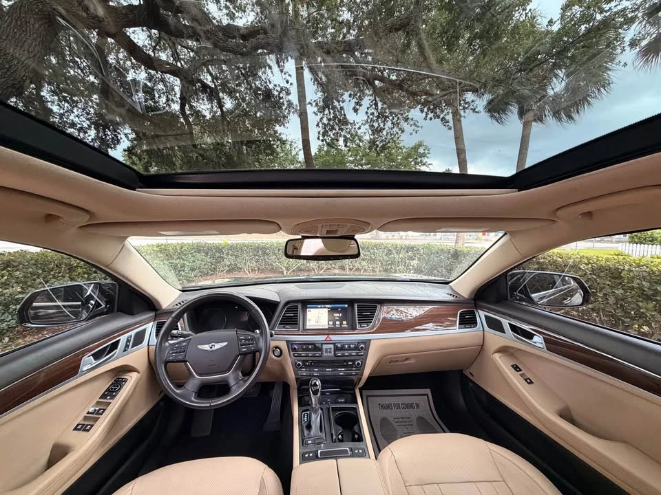 2015 Hyundai Genesis - Image 8 of 16