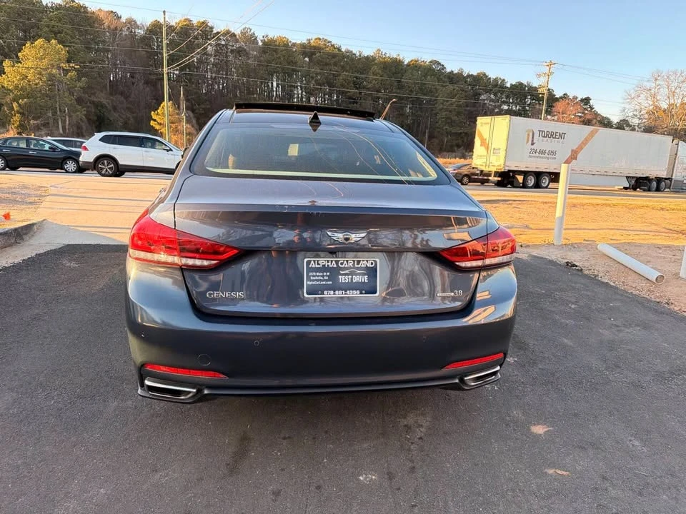 2015 Hyundai Genesis - Image 4 of 19