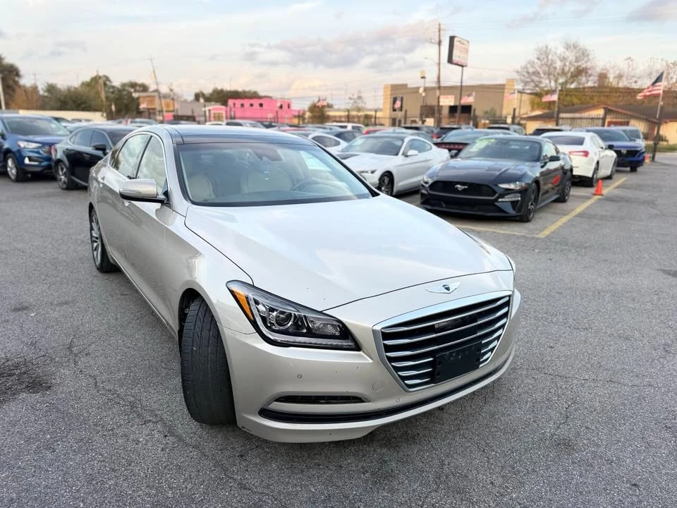 2015 Hyundai Genesis - Image 7 of 17