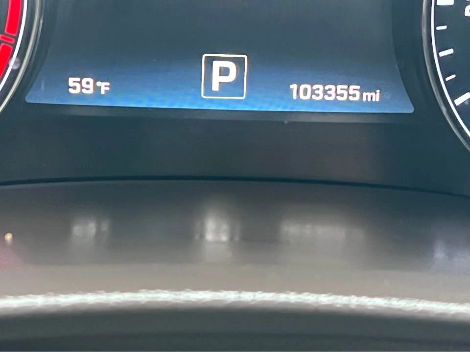 2015 Hyundai Genesis - Image 14 of 20