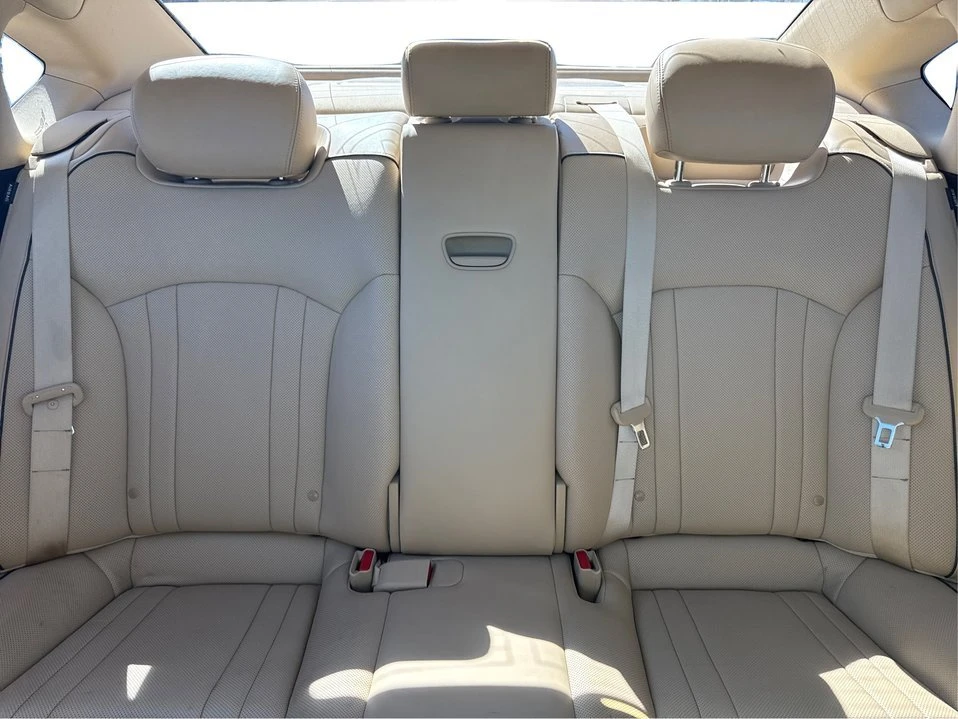 2015 Hyundai Genesis - Image 15 of 21