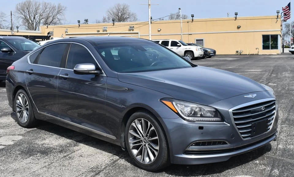 2015 Hyundai Genesis - Image 7 of 20