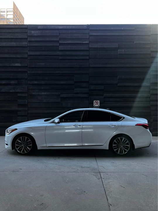 2015 Hyundai Genesis - Image 2 of 6