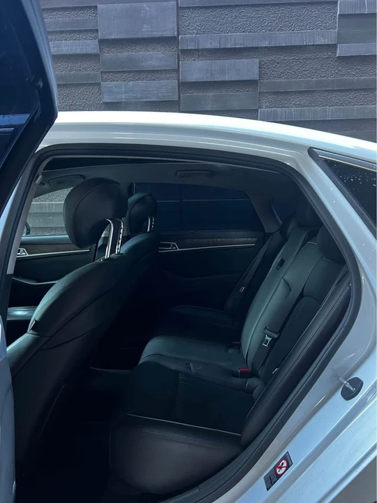 2015 Hyundai Genesis - Image 4 of 6
