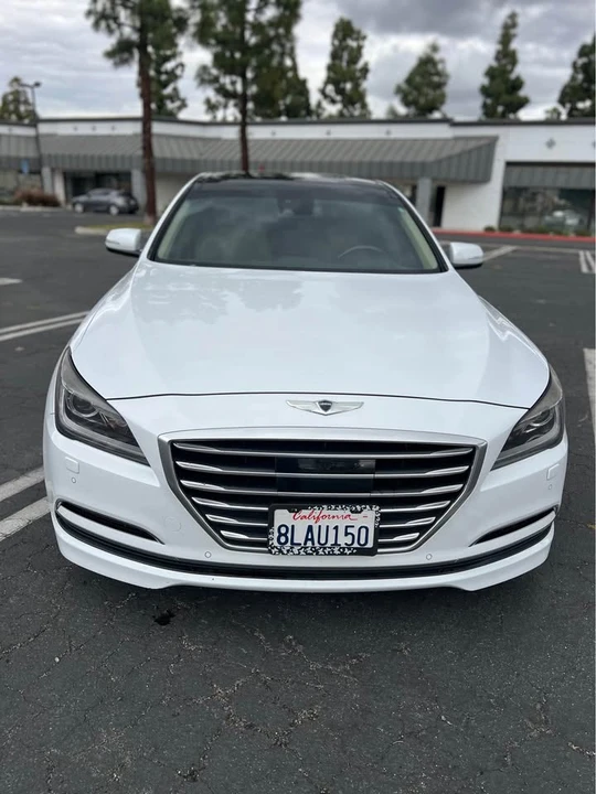2015 Hyundai Genesis - Image 3 of 20