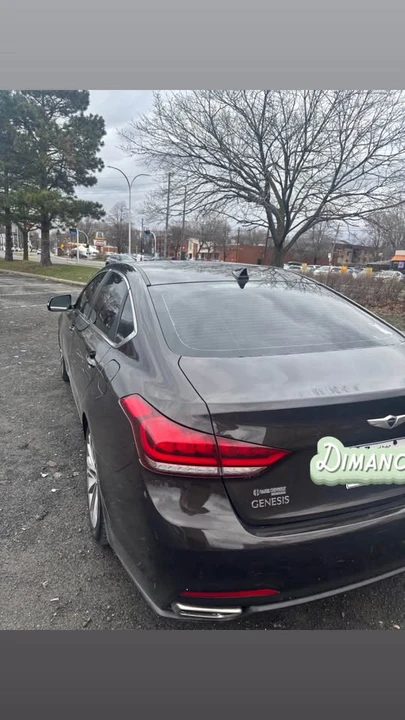 2015 Hyundai Genesis - Image 10 of 11