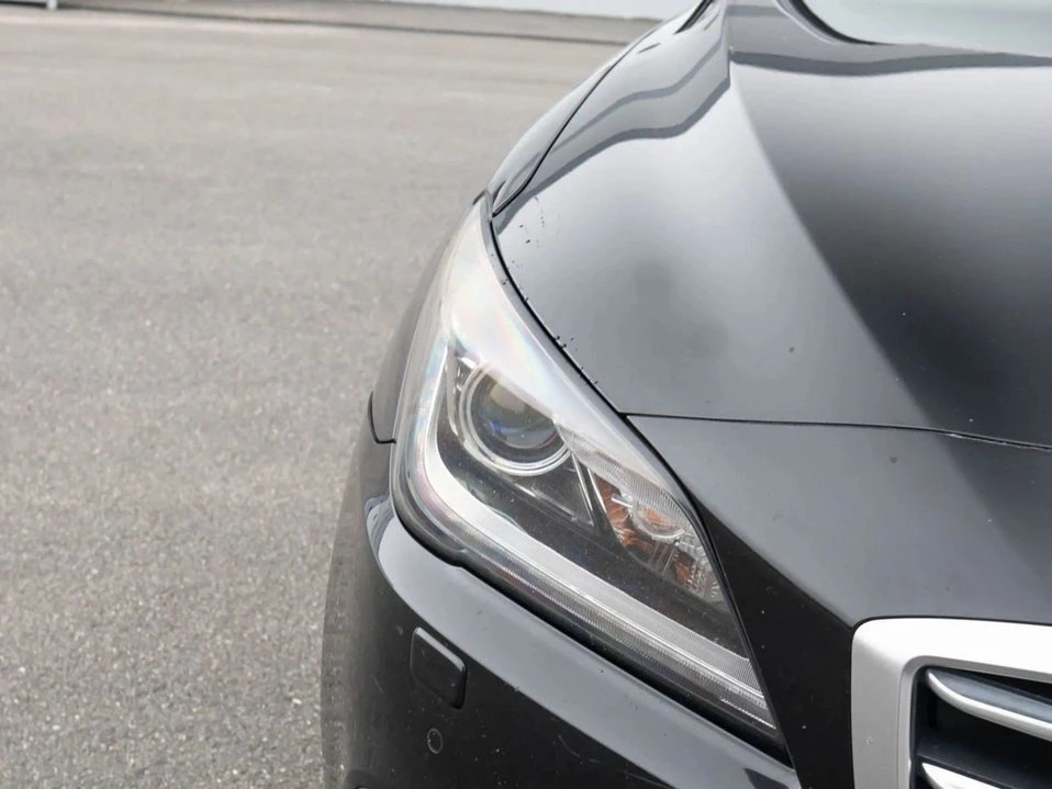 2015 Hyundai Genesis - Image 11 of 20
