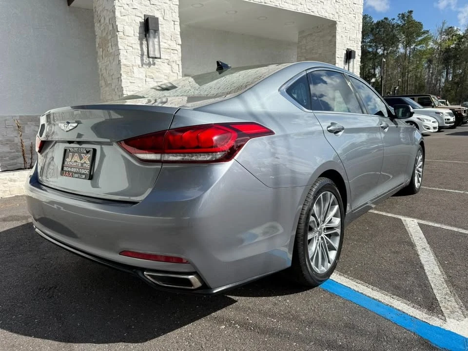 2015 Hyundai Genesis - Image 16 of 20