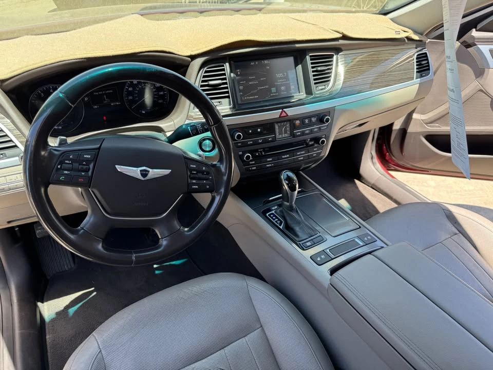 2015 Hyundai Genesis - Image 2 of 11
