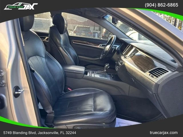 2015 Hyundai Genesis - Image 18 of 18