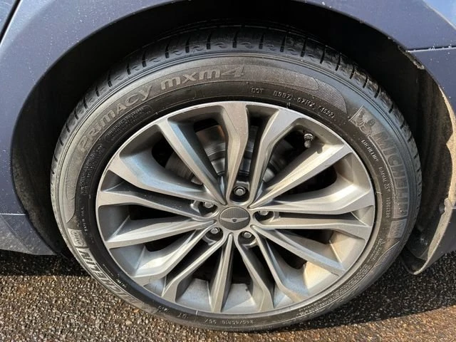 2015 Hyundai Genesis - Image 14 of 14