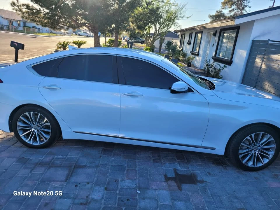 2015 Hyundai Genesis - Image 5 of 12