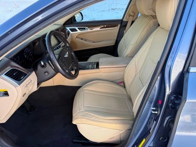 2015 Hyundai Genesis - Image 5 of 14