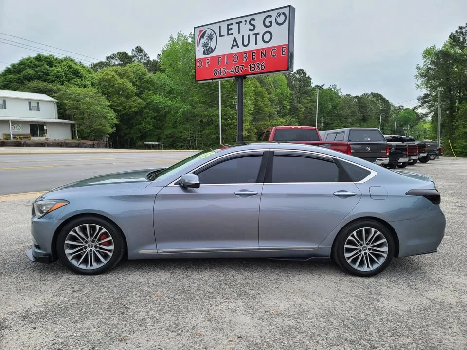 2015 Hyundai Genesis - Image 2 of 15
