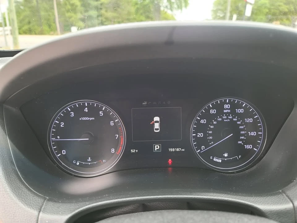 2015 Hyundai Genesis - Image 9 of 15