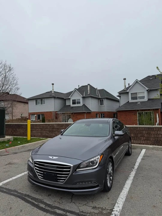 2015 Hyundai Genesis - Image 2 of 12