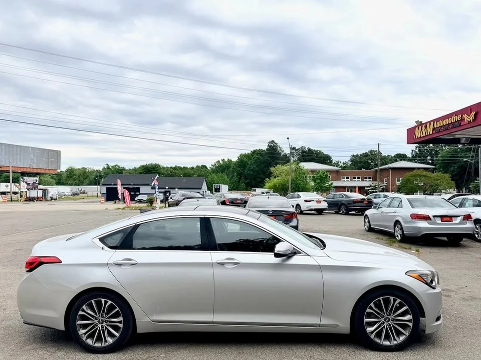 2015 Hyundai Genesis - Image 7 of 20