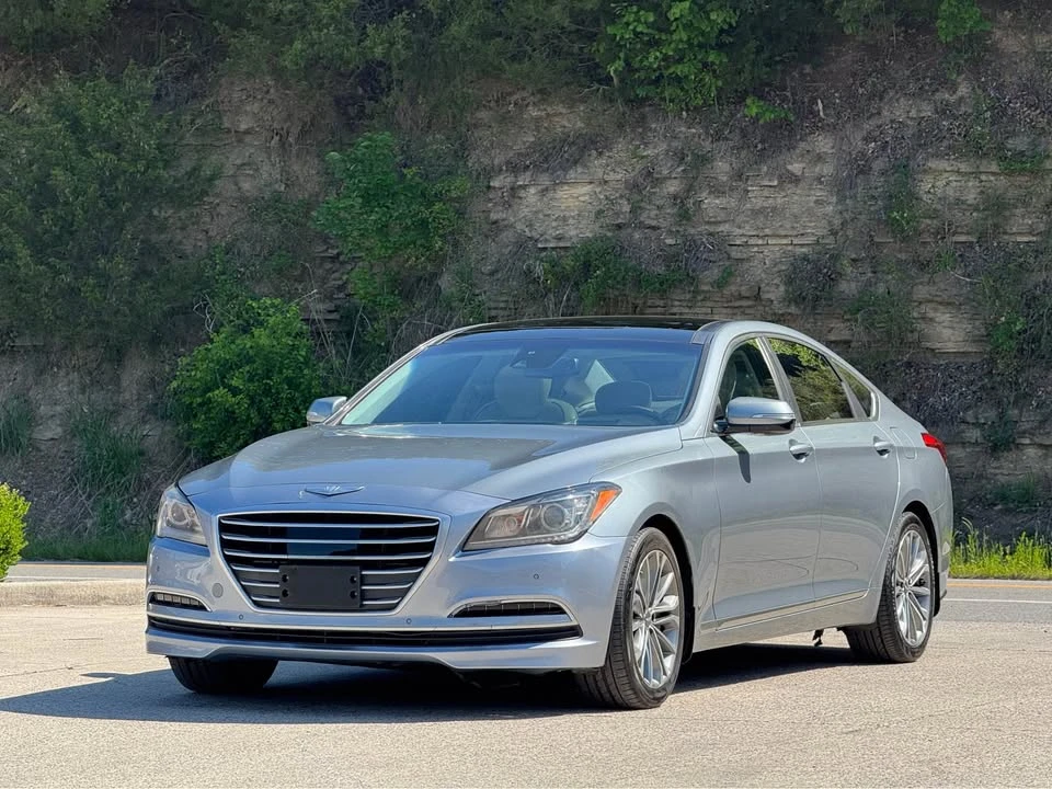 2015 Hyundai Genesis - Image 3 of 20