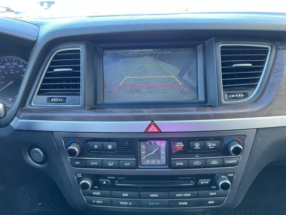 2015 Hyundai Genesis - Image 6 of 20
