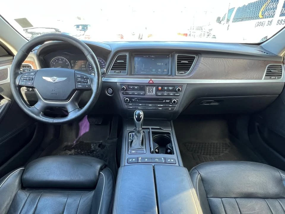 2015 Hyundai Genesis - Image 8 of 16