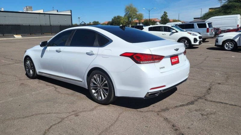 2015 Hyundai Genesis - Image 5 of 12