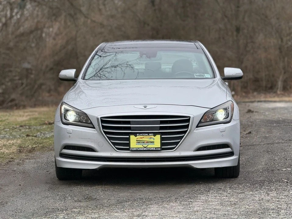 2015 Hyundai Genesis - Image 2 of 7