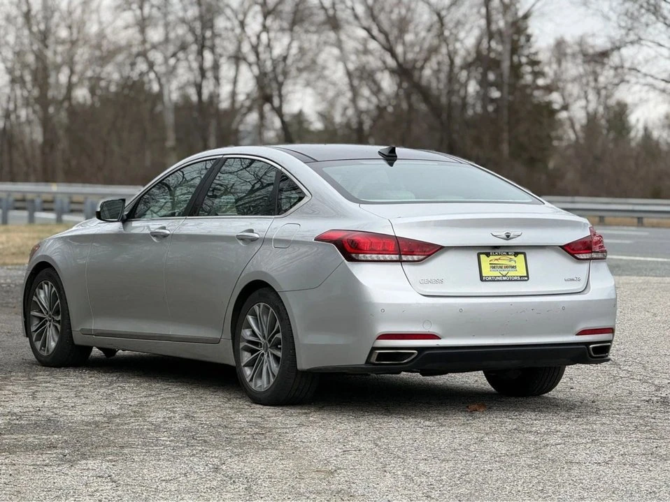 2015 Hyundai Genesis - Image 4 of 7